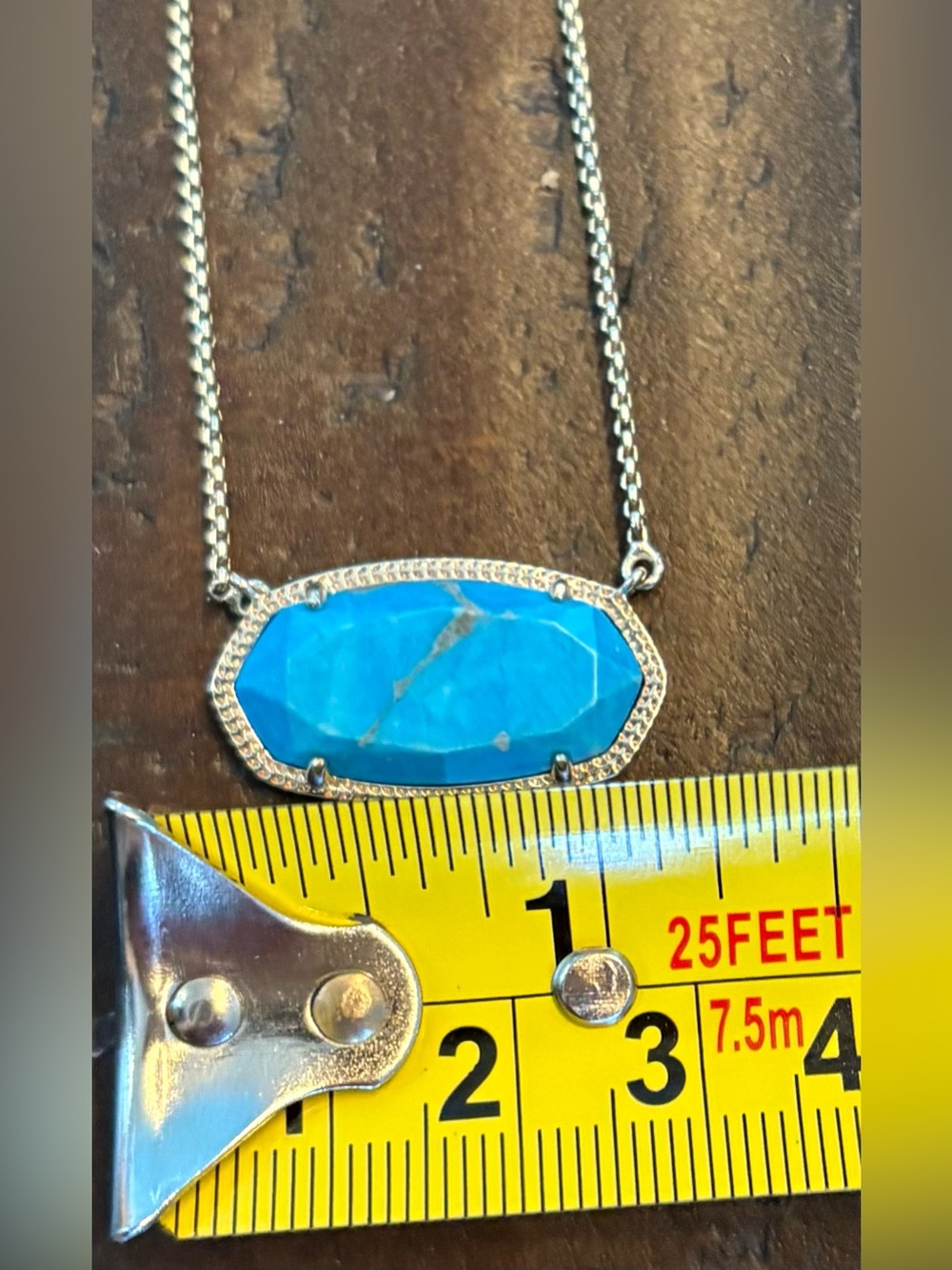 KENDRA SCOTT GOLD W/ TURQUOISE - ELISA Pendant - ADJUSTABLE SLIDER NECKLACE - Picture 4 of 5